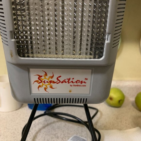 SunBox Sun Light SunStation Desktop Lightbox - Picture 6 of 8